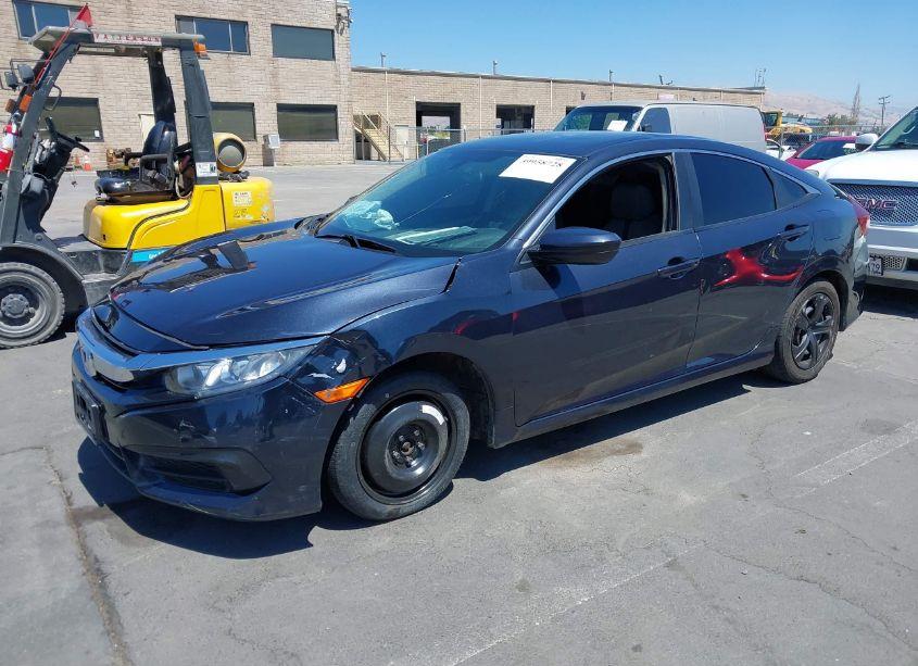 Photo 2 of 2018 Honda Civic LX (VIN 2HGFC2F55JH516546)