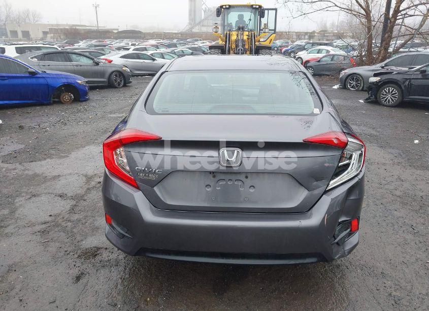 Photo 16 of 2018 Honda Civic LX (VIN 2HGFC2F55JH521178)