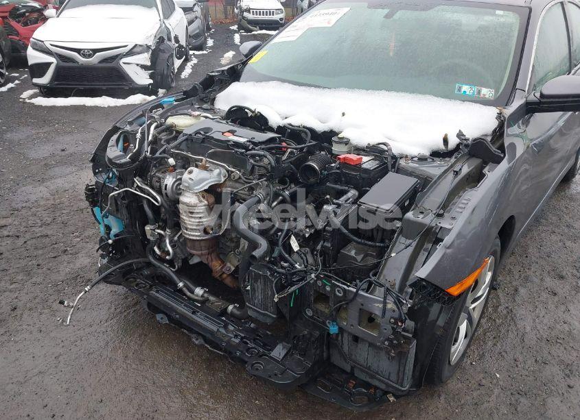 Photo 6 of 2018 Honda Civic LX (VIN 2HGFC2F55JH521178)