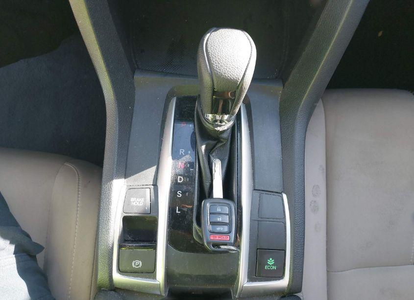 Photo 11 of 2018 Honda Civic LX (VIN 2HGFC2F55JH530267)