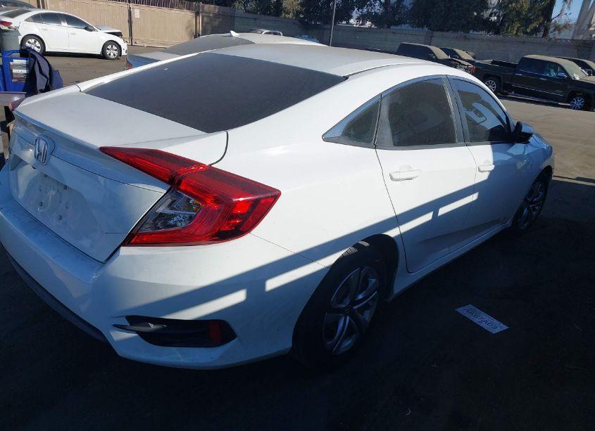 Photo 13 of 2018 Honda Civic LX (VIN 2HGFC2F55JH530267)