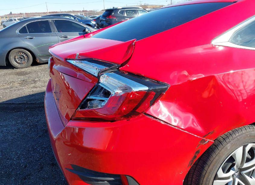Photo 19 of 2018 Honda Civic LX (VIN 2HGFC2F55JH549580)