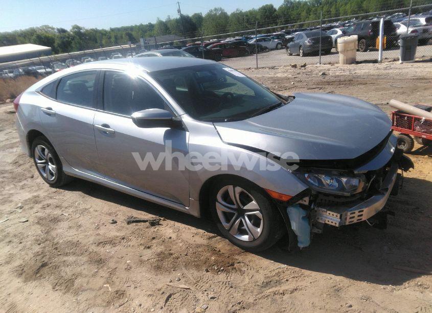 2018 Honda Civic LX (VIN 2HGFC2F55JH559168) main photo