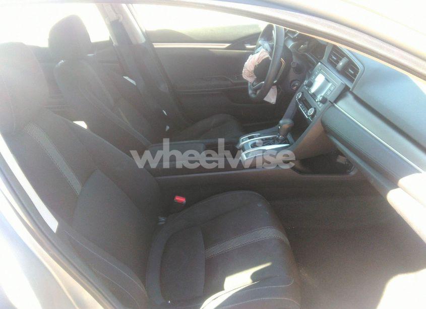 Photo 5 of 2018 Honda Civic LX (VIN 2HGFC2F55JH559168)