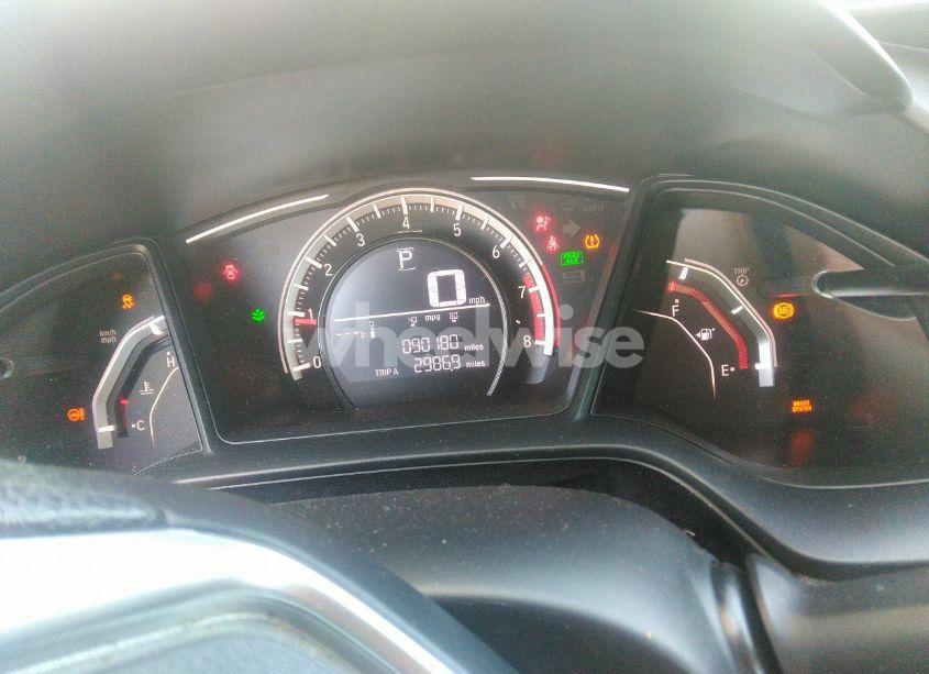 Photo 7 of 2018 Honda Civic LX (VIN 2HGFC2F55JH559168)