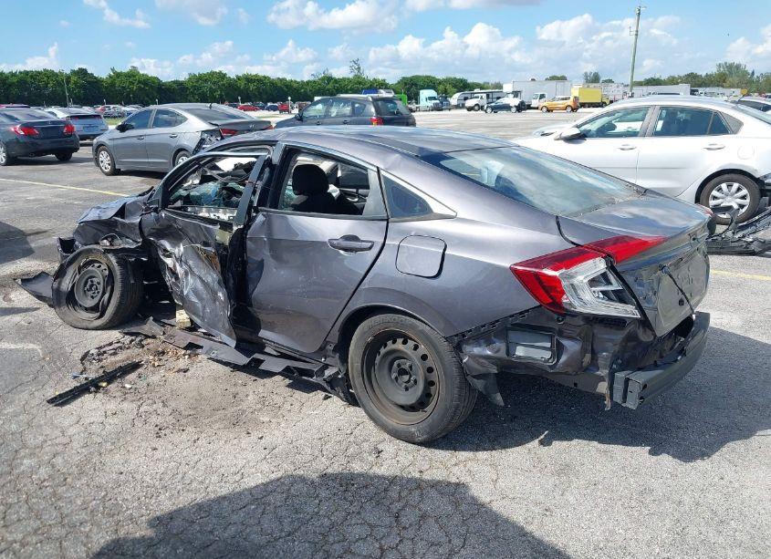 Photo 3 of 2018 Honda Civic LX (VIN 2HGFC2F55JH563821)