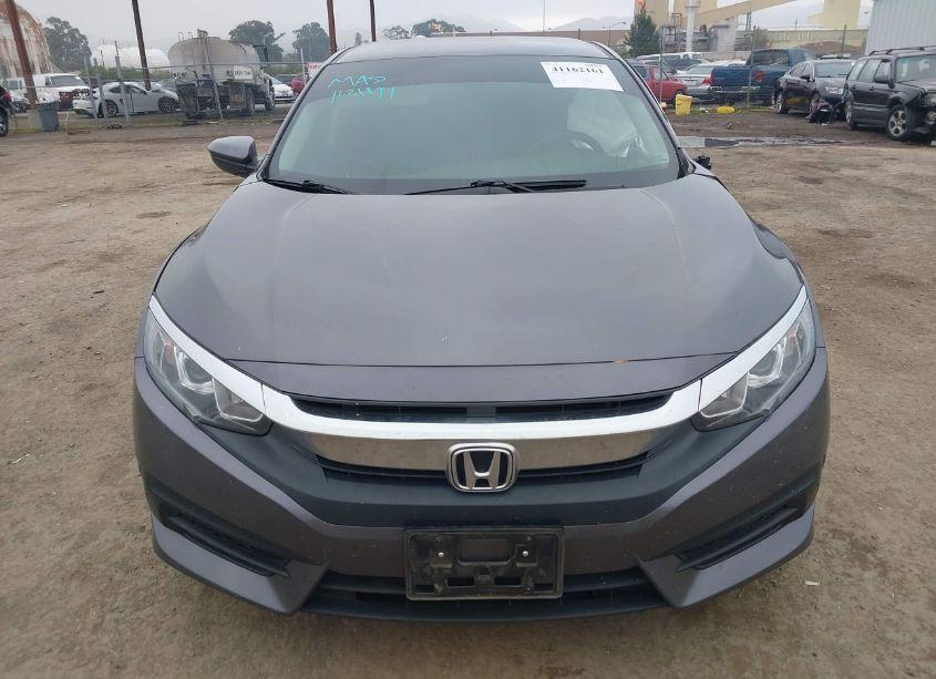 Photo 12 of 2018 Honda Civic LX (VIN 2HGFC2F55JH565164)
