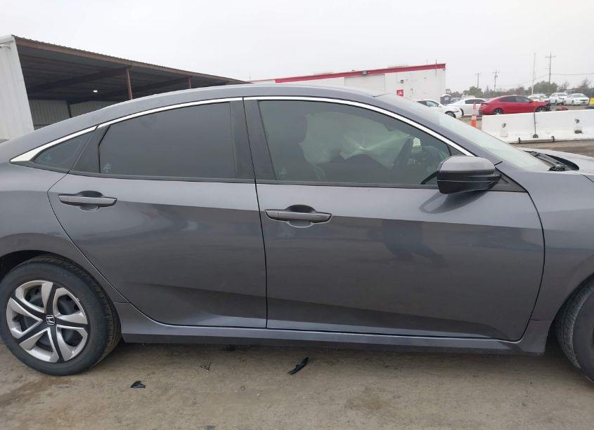 Photo 13 of 2018 Honda Civic LX (VIN 2HGFC2F55JH565164)