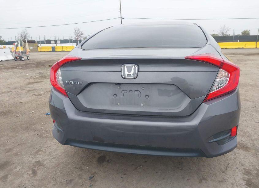 Photo 16 of 2018 Honda Civic LX (VIN 2HGFC2F55JH565164)