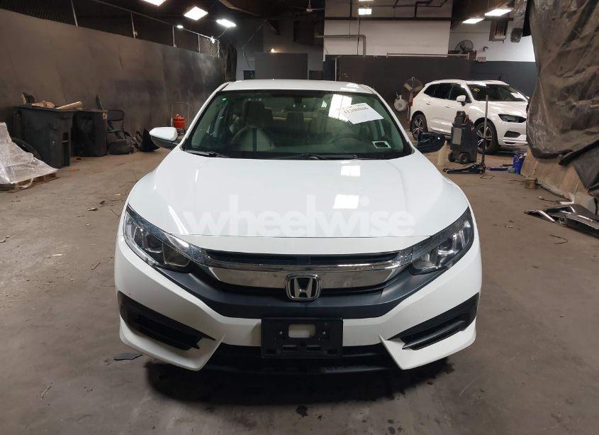 Photo 12 of 2018 Honda Civic LX (VIN 2HGFC2F55JH566492)