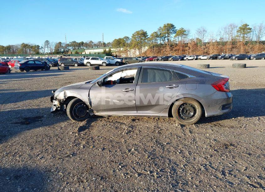 Photo 14 of 2018 Honda Civic LX (VIN 2HGFC2F55JH571272)
