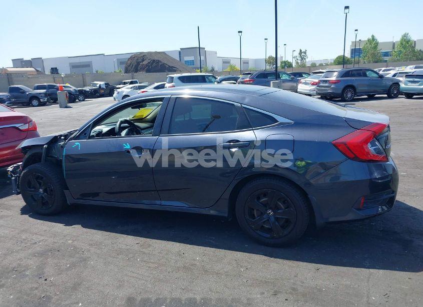 Photo 15 of 2018 Honda Civic LX (VIN 2HGFC2F55JH578917)