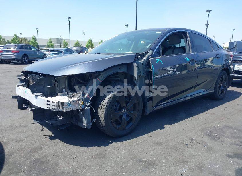 Photo 6 of 2018 Honda Civic LX (VIN 2HGFC2F55JH578917)