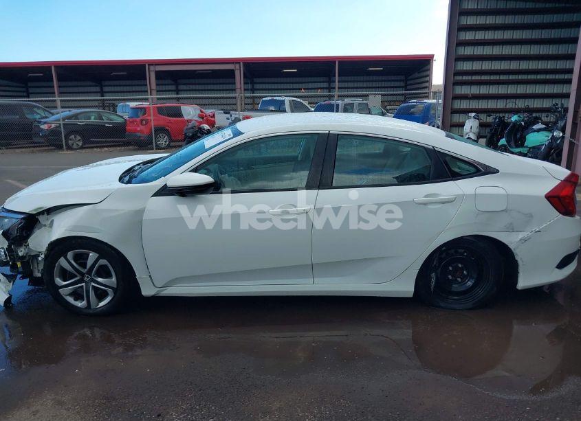 Photo 15 of 2018 Honda Civic LX (VIN 2HGFC2F55JH587147)