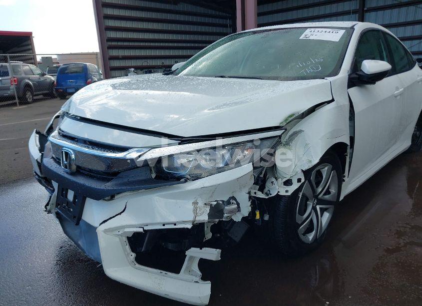 Photo 6 of 2018 Honda Civic LX (VIN 2HGFC2F55JH587147)