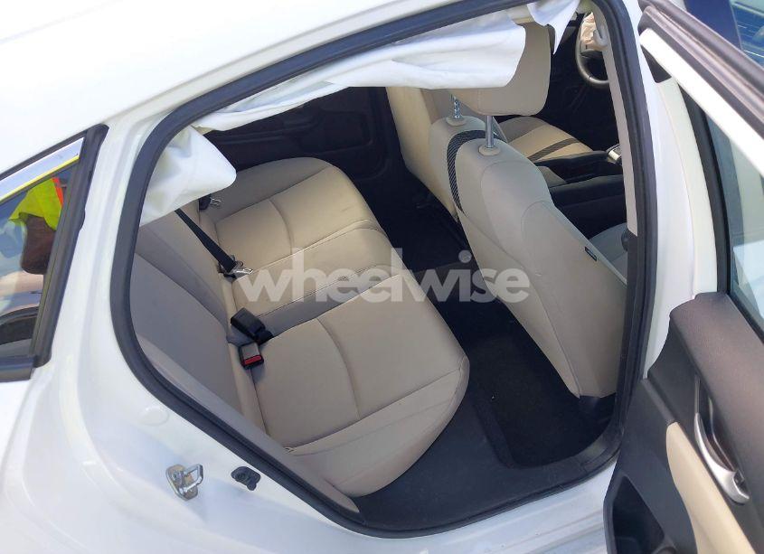 Photo 8 of 2018 Honda Civic LX (VIN 2HGFC2F55JH587147)