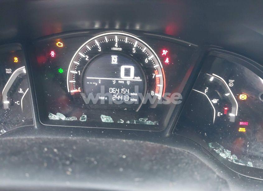 Photo 7 of 2018 Honda Civic LX (VIN 2HGFC2F55JH590422)