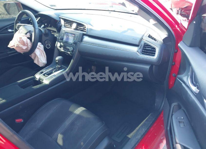 Photo 5 of 2018 Honda Civic LX (VIN 2HGFC2F55JH601080)