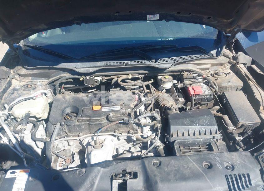 Photo 10 of 2018 Honda Civic LX (VIN 2HGFC2F55JH607350)