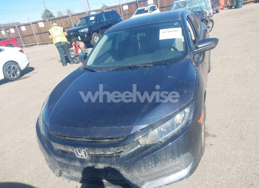 Photo 12 of 2018 Honda Civic LX (VIN 2HGFC2F55JH607350)