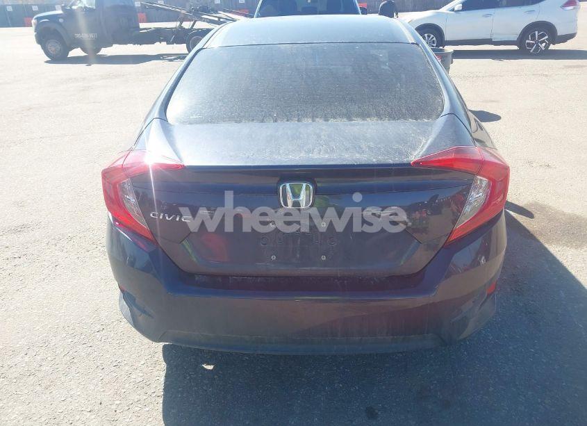 Photo 16 of 2018 Honda Civic LX (VIN 2HGFC2F55JH607350)