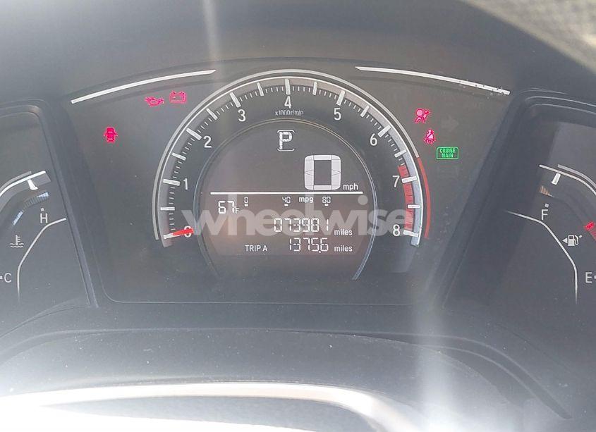 Photo 7 of 2018 Honda Civic LX (VIN 2HGFC2F55JH607350)
