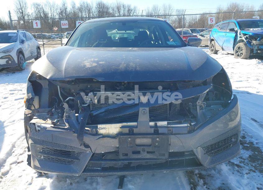 Photo 13 of 2016 Honda Civic LX (VIN 2HGFC2F56GH508979)