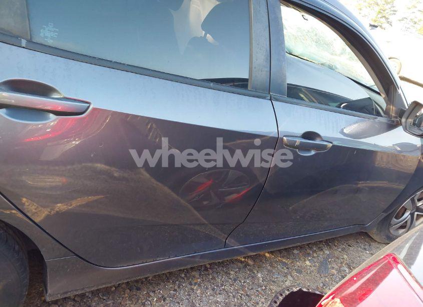 Photo 13 of 2016 Honda Civic LX (VIN 2HGFC2F56GH517049)