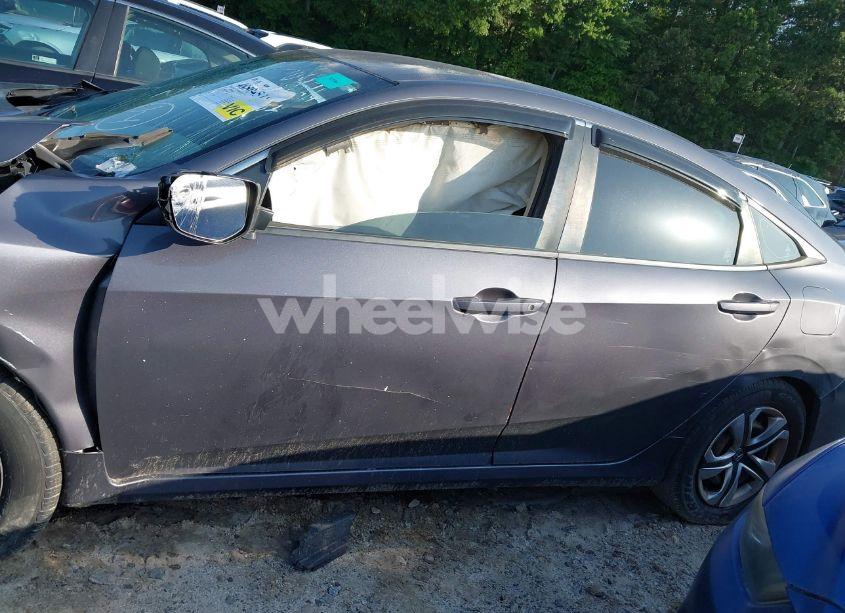 Photo 14 of 2016 Honda Civic LX (VIN 2HGFC2F56GH517049)