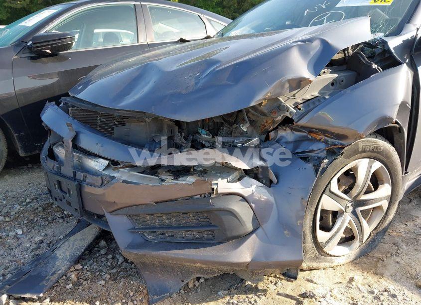 Photo 6 of 2016 Honda Civic LX (VIN 2HGFC2F56GH517049)