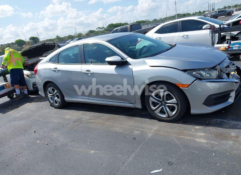 Photo 14 of 2016 Honda Civic LX (VIN 2HGFC2F56GH559625)