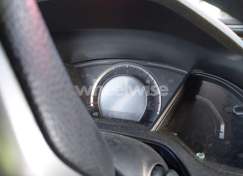 Photo 7 of 2017 Honda Civic LX (VIN 2HGFC2F56HH557729)