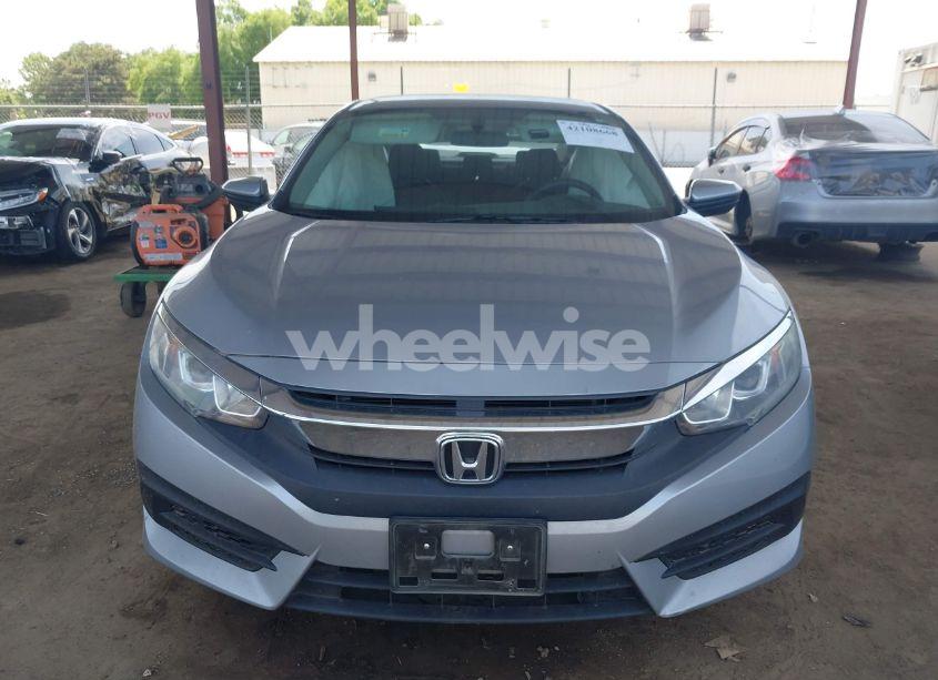 Photo 13 of 2017 Honda Civic LX (VIN 2HGFC2F56HH573168)