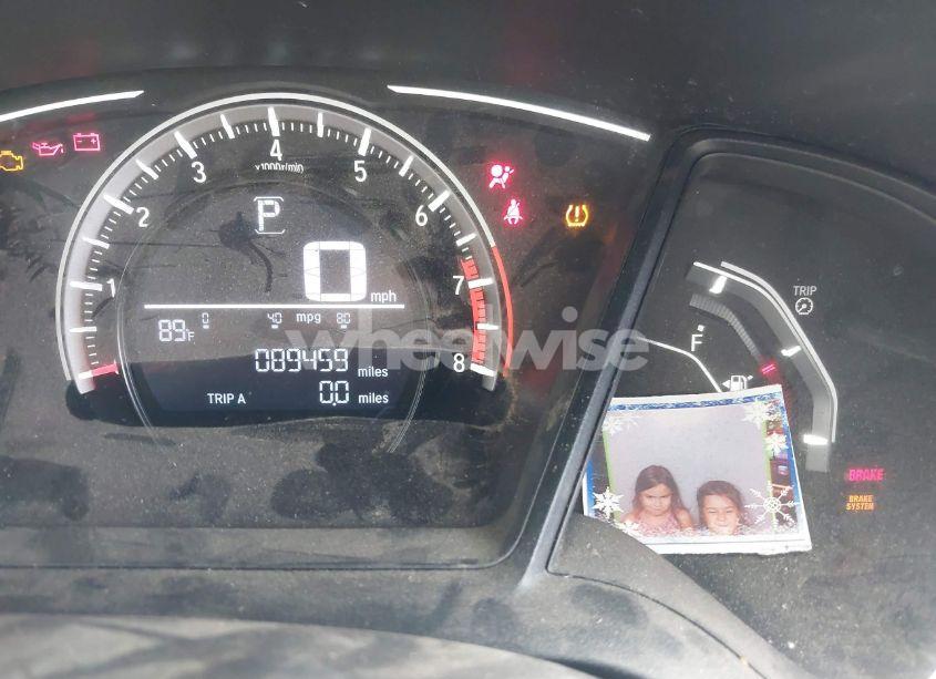Photo 7 of 2017 Honda Civic LX (VIN 2HGFC2F56HH573168)