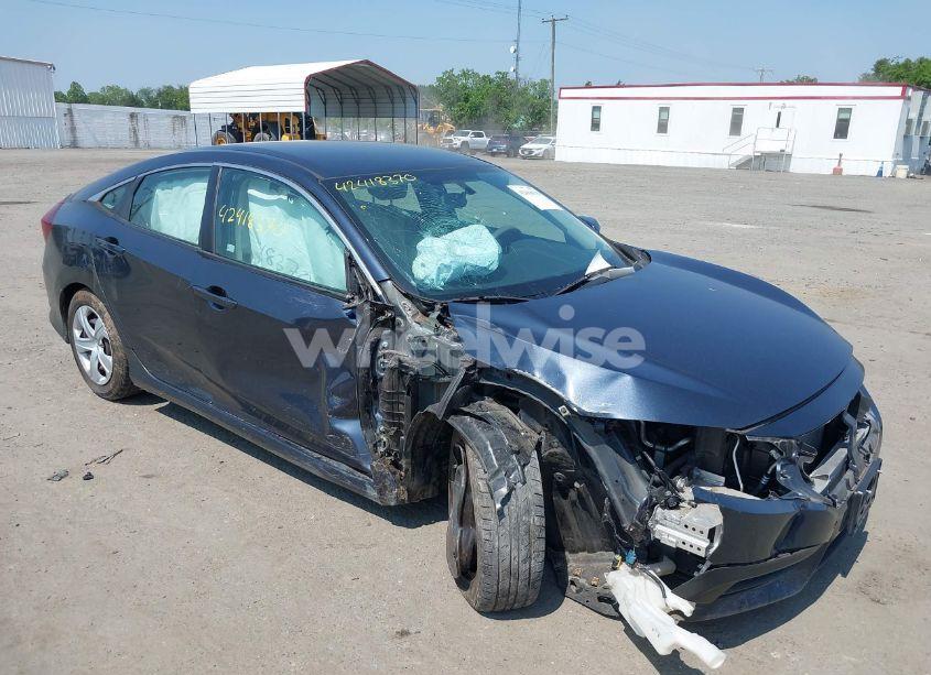 2018 Honda Civic LX (VIN 2HGFC2F56JH505278) main photo