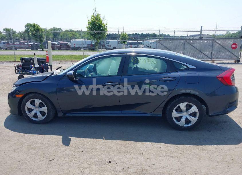 Photo 14 of 2018 Honda Civic LX (VIN 2HGFC2F56JH505278)