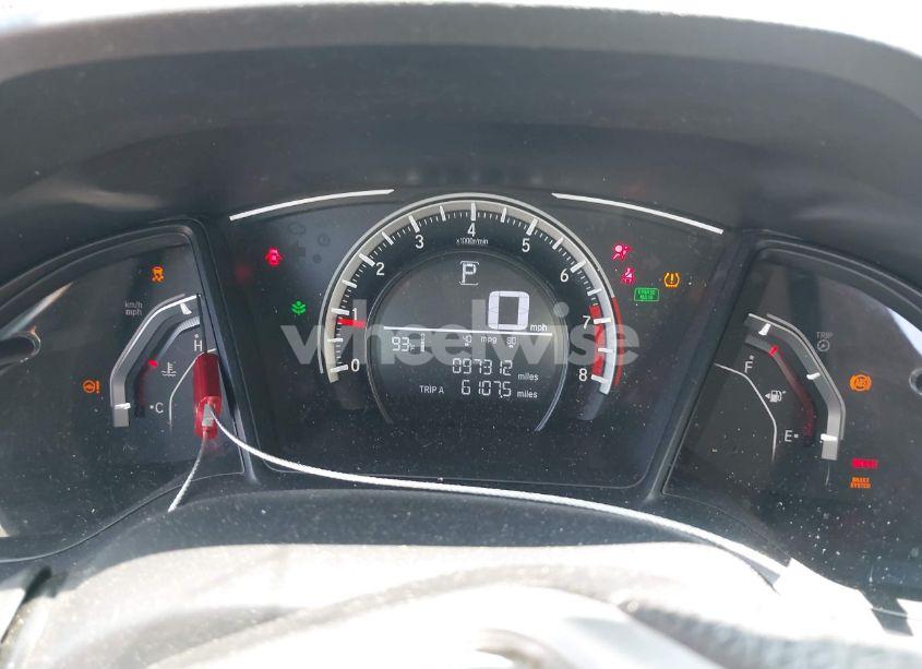 Photo 7 of 2018 Honda Civic LX (VIN 2HGFC2F56JH505278)