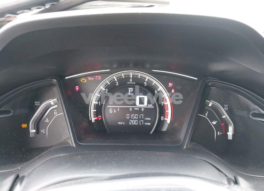 Photo 7 of 2018 Honda Civic LX (VIN 2HGFC2F56JH509525)