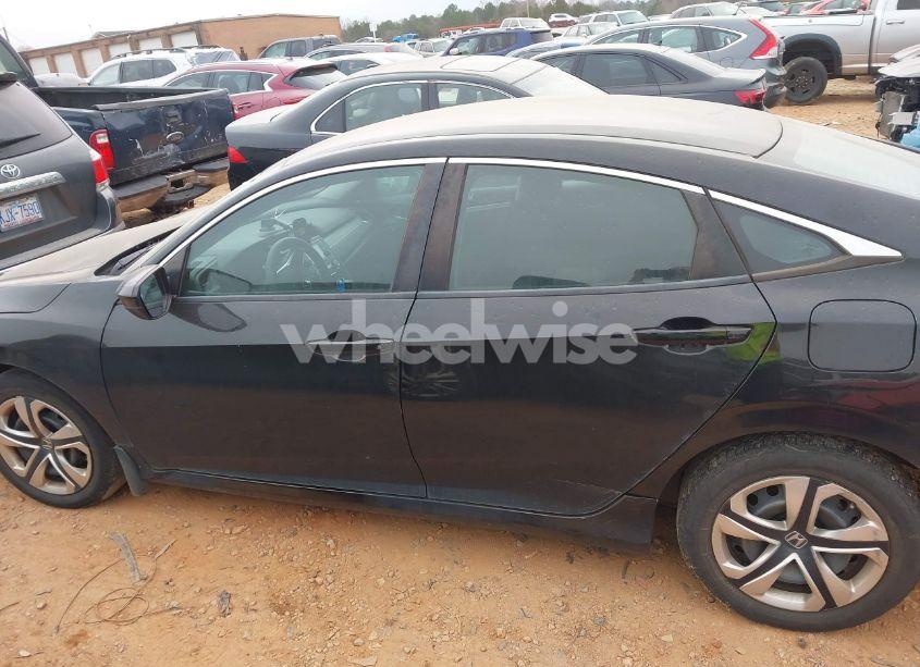 Photo 14 of 2018 Honda Civic LX (VIN 2HGFC2F56JH517611)