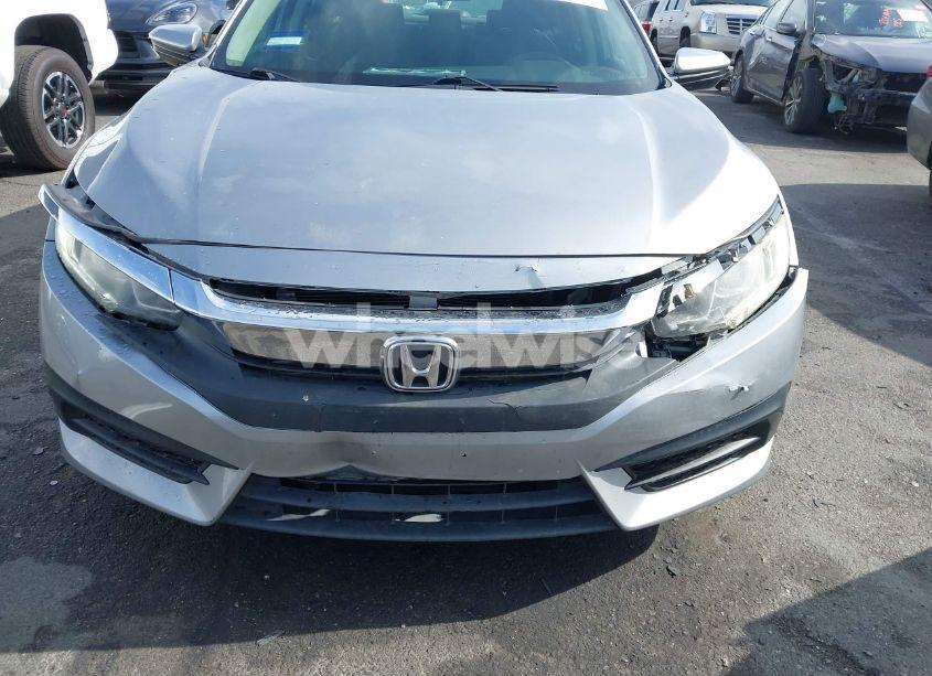 Photo 6 of 2018 Honda Civic LX (VIN 2HGFC2F56JH527216)