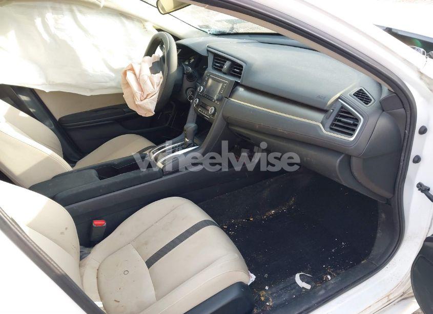 Photo 5 of 2018 Honda Civic LX (VIN 2HGFC2F56JH533615)