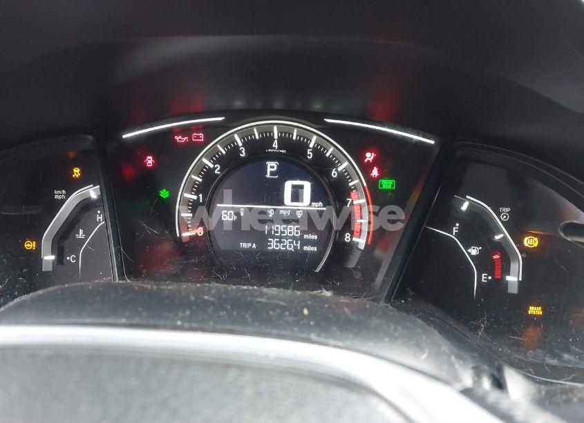 Photo 7 of 2018 Honda Civic LX (VIN 2HGFC2F56JH546039)