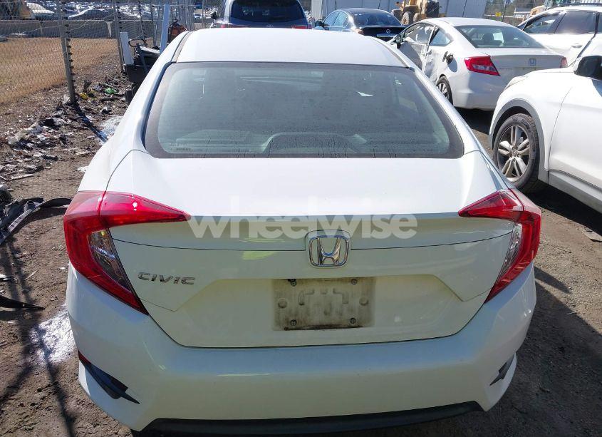 Photo 17 of 2018 Honda Civic LX (VIN 2HGFC2F56JH553637)