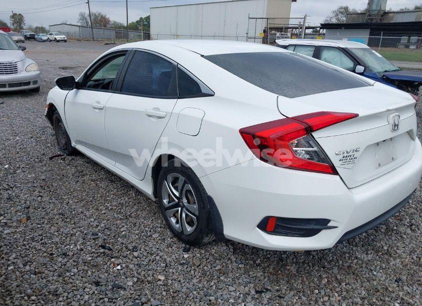 Photo 14 of 2018 Honda Civic LX (VIN 2HGFC2F56JH578490)