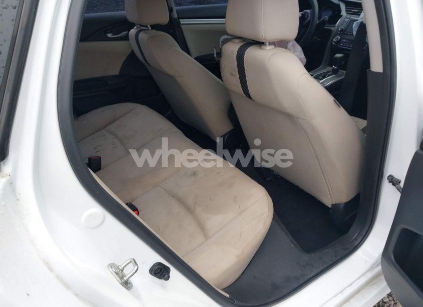 Photo 8 of 2018 Honda Civic LX (VIN 2HGFC2F56JH578490)