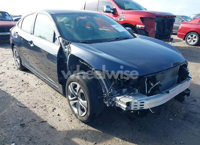 2018 Honda Civic LX (VIN 2HGFC2F56JH579025) main photo