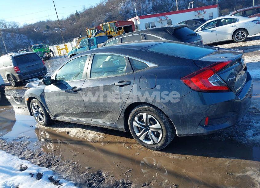 Photo 14 of 2018 Honda Civic LX (VIN 2HGFC2F56JH584970)