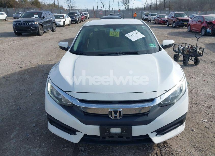 Photo 12 of 2018 Honda Civic LX (VIN 2HGFC2F56JH586735)