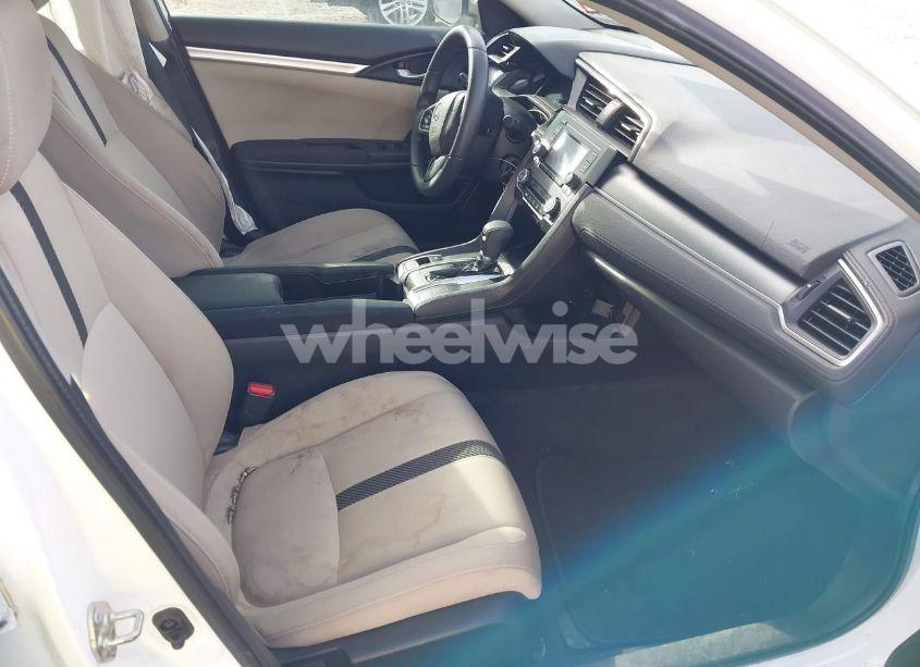 Photo 5 of 2018 Honda Civic LX (VIN 2HGFC2F56JH586735)