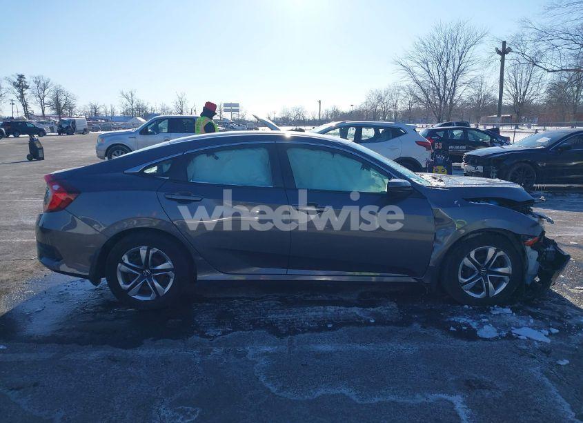 Photo 13 of 2018 Honda Civic LX (VIN 2HGFC2F56JH587657)